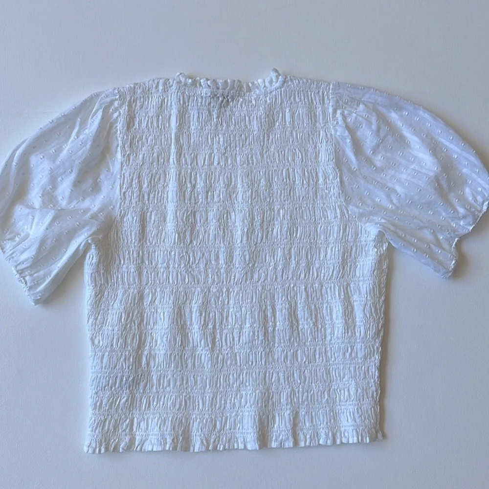 J.Crew Puff-Sleeve Textured Voile Smocked Top- White- Size Large - Picture 5 of 6